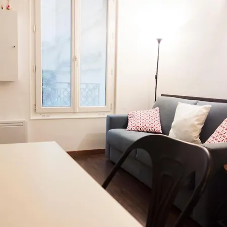 Hostnfly - Go At The Moulin Rouge Apartment